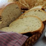 Kmínový chléb z droždí