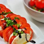 Caprese salát