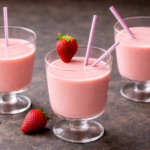 Jahodové lassi – ajurvédský osvěžující nápoj