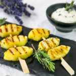 Grilovaný ananas s levandulovým dipem