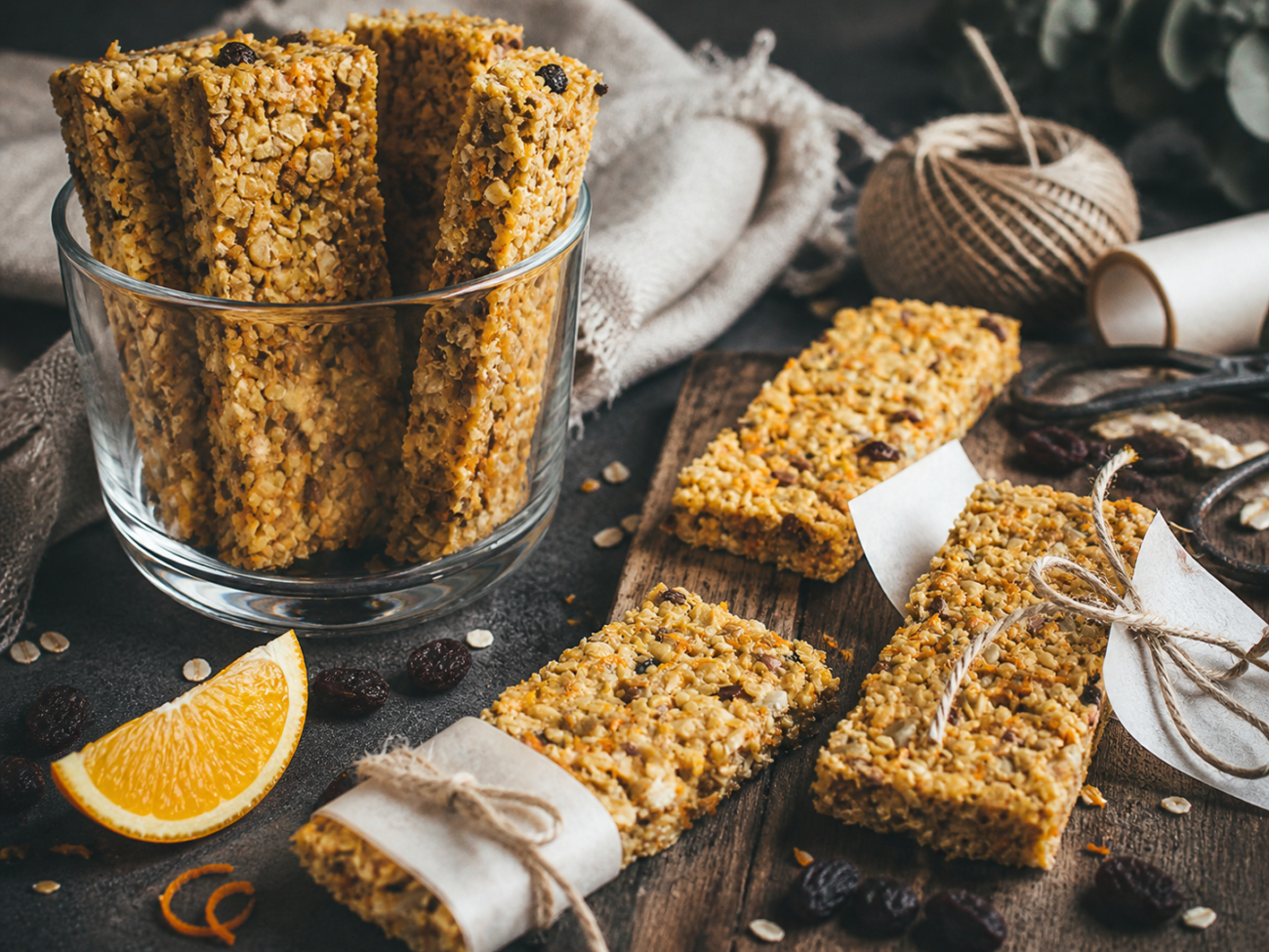 Mrkvové müsli tyčinky s pomerančem