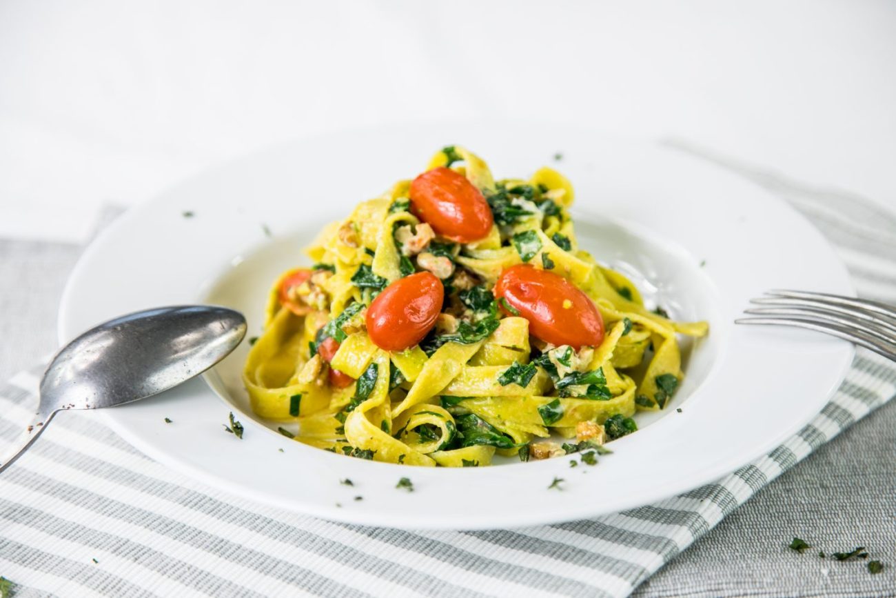 Tagliatelle s medvědím česnekem a modrým sýrem
