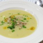 Květáková polévka se strouháním