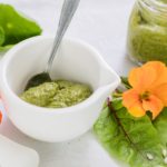 Pesto z listů červené řepy