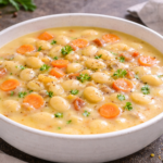 Polévka z bílých fazolí
