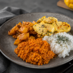 Yellow dal, mangové čatní a panenka v jogurtu