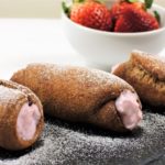 Sicilské cannoli s jahodovým krémem