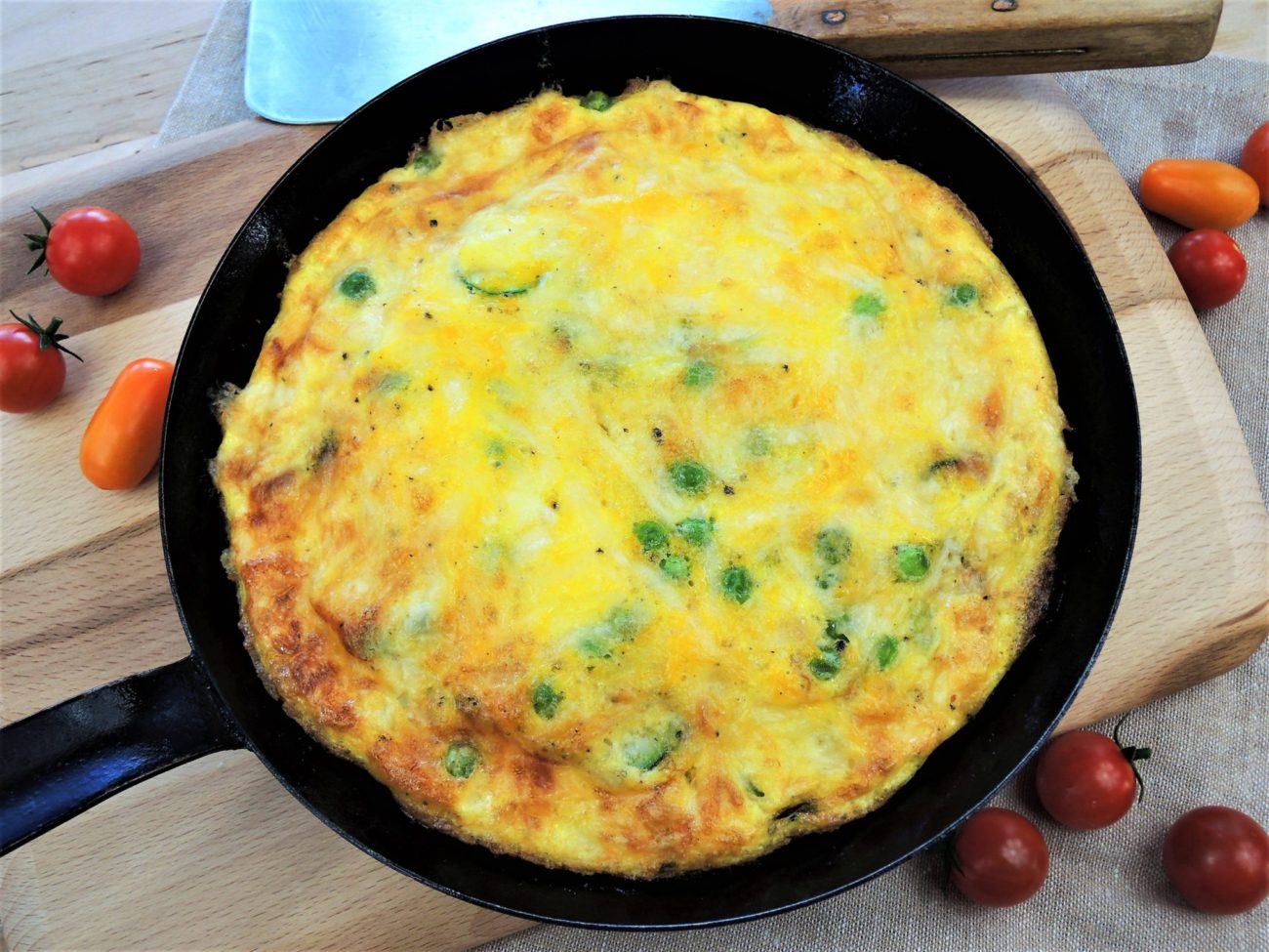 Frittata s cuketou a hráškem