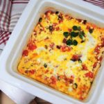 Frittata s rajčaty a balkánským sýrem