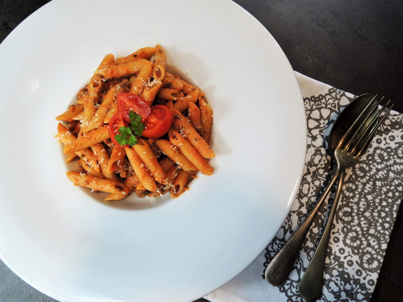 Penne s omáčkou z mletého masa