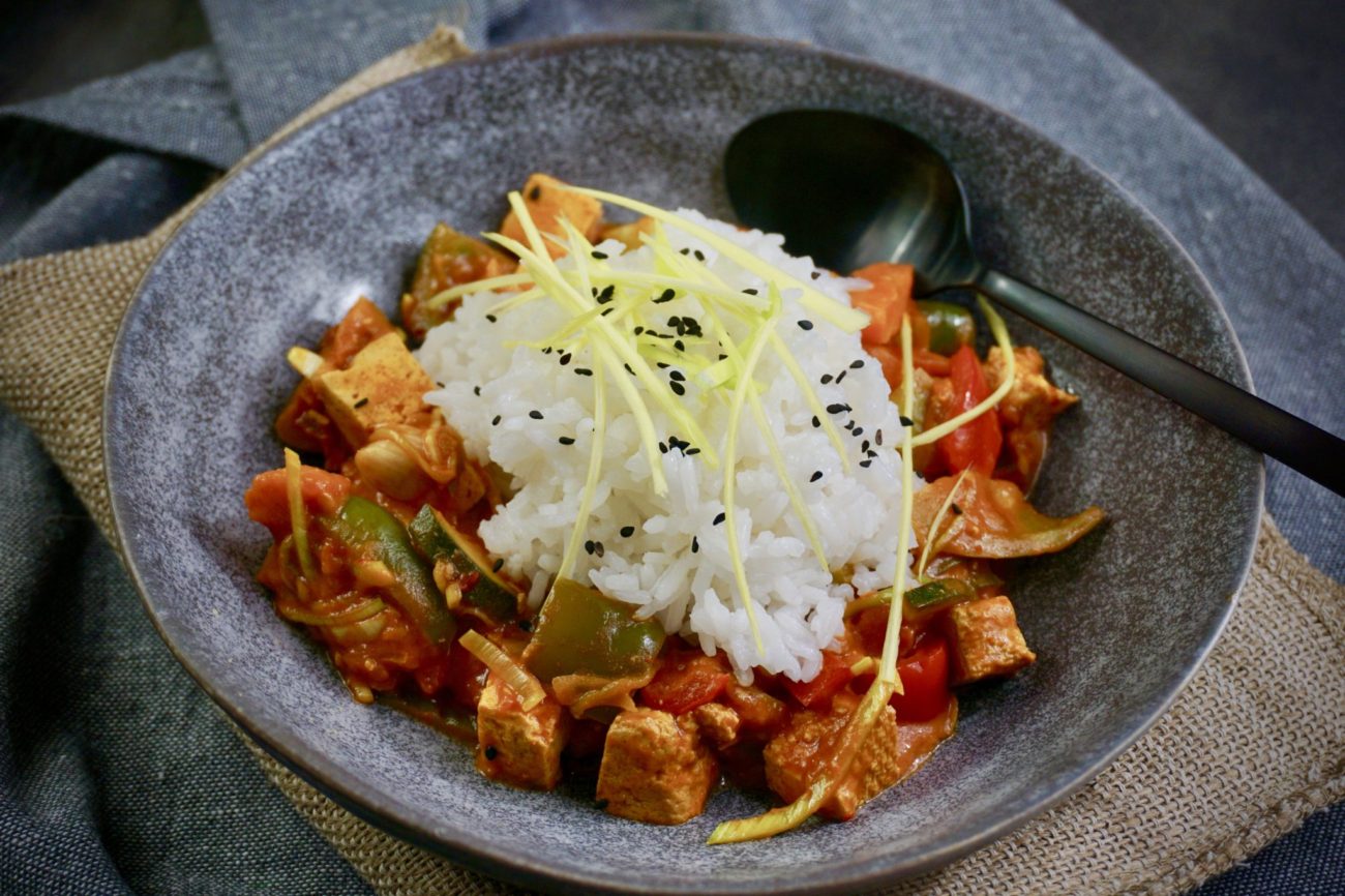 Zeleninové kari s tofu