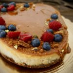 Karamelový cheesecake
