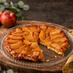 Tarte Tatin - obrácený koláč z listového těsta