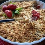 Jednoduchý jahodový crumble