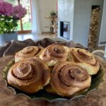 Skořicové šneky s jablíčkem